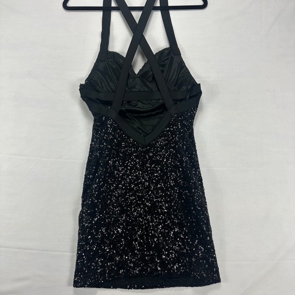 La Femme Black Sequin Bodycon Cocktail Dress Women's Size 2 Criss Cross Strap - Picture 4 of 8